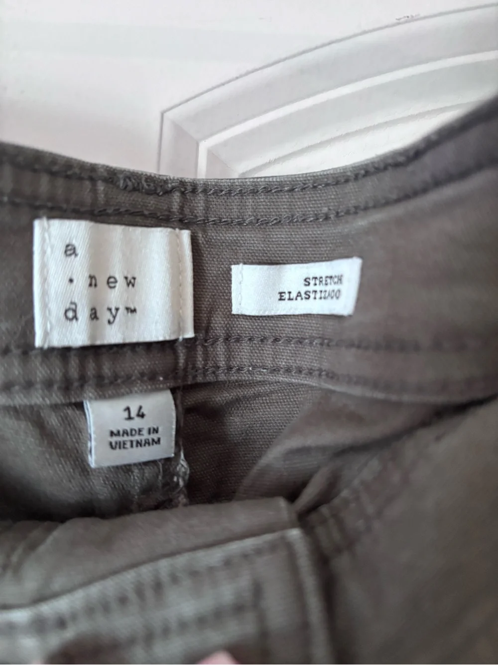 a new day Women's High-Rise Utility Shorts - Picture 3 of 4